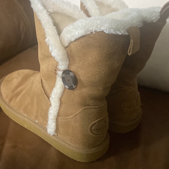 American Eagle Ugg style boot - Picture 3 of 8